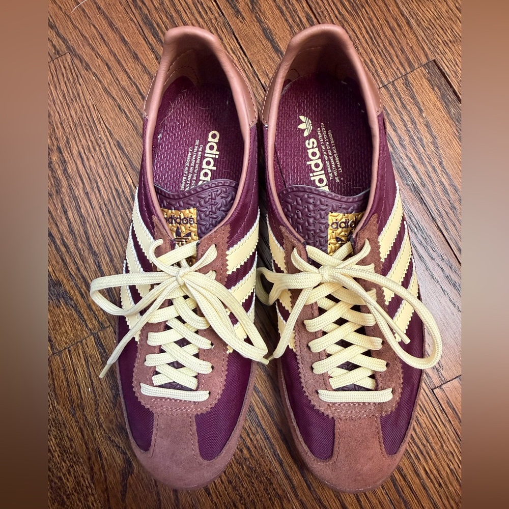 ADIDAS SL72 OG Shoes Women’s US 6